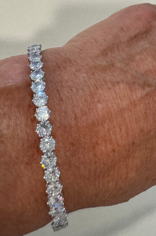 Cubic zirconia bracelet