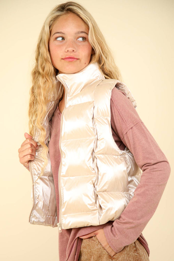 Shiny Metallic Zip Up Puffer Vest: Silver